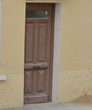 Ancienne porte avant remplacement
